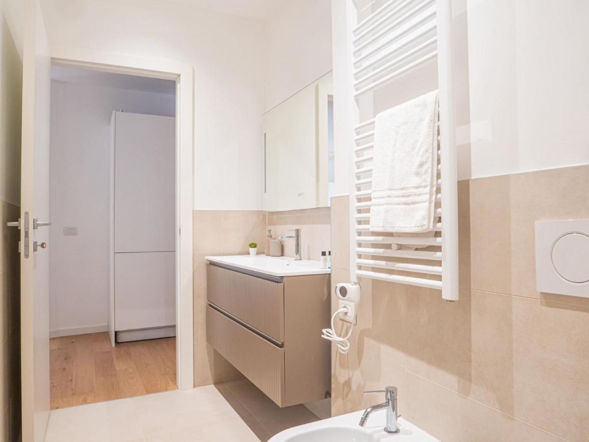 The Best Rent - Modern Apartment Near Corso Buenos Aires Milão Exterior foto